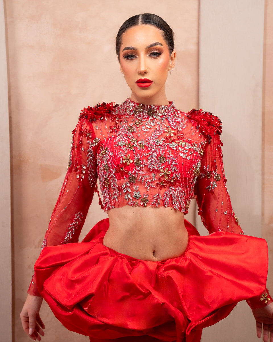 LOOK 3 – FIERCE & REGAL